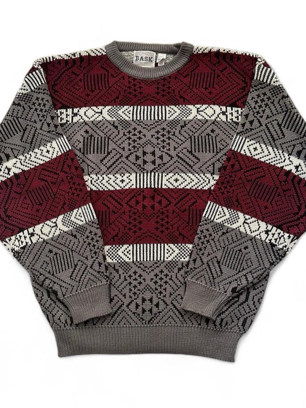 Vintage 1990s Men's western Burgundy & Gray Patterned Crewneck Sweater XL